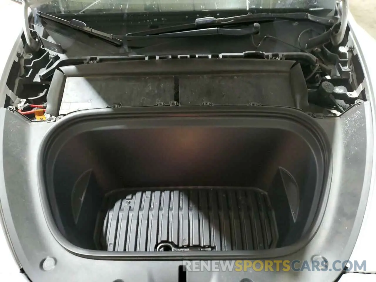 12 Photograph of a damaged car 7SAYGAEE0NF401634 TESLA MODEL Y 2022