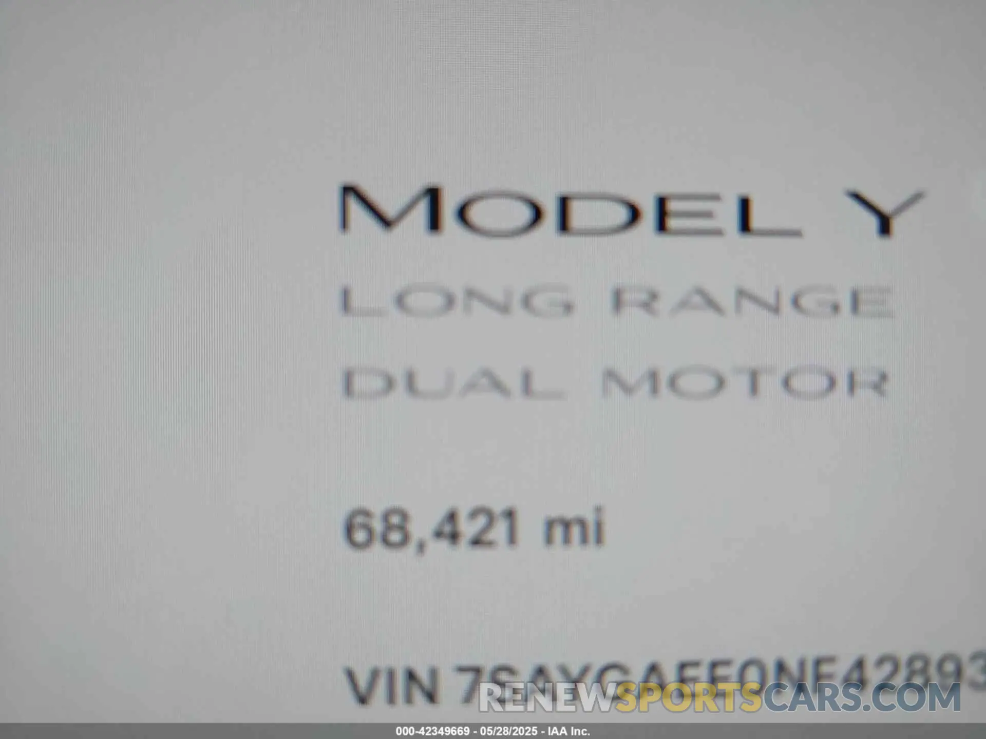 16 Photograph of a damaged car 7SAYGAEE0NF428932 TESLA MODEL Y 2022