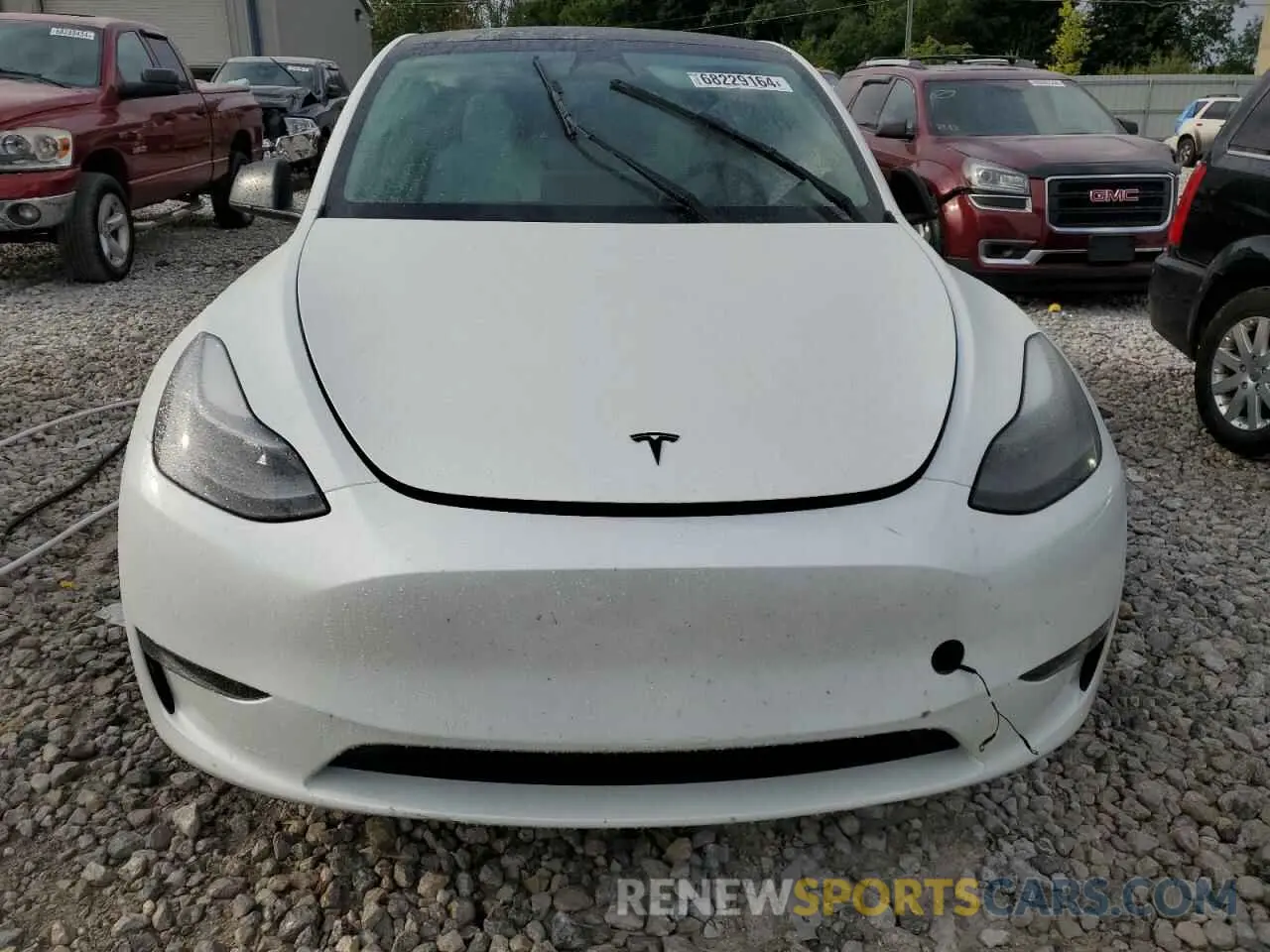 5 Photograph of a damaged car 7SAYGAEE0NF521885 TESLA MODEL Y 2022