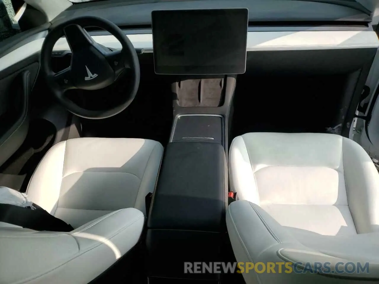 8 Photograph of a damaged car 7SAYGAEE0NF521885 TESLA MODEL Y 2022