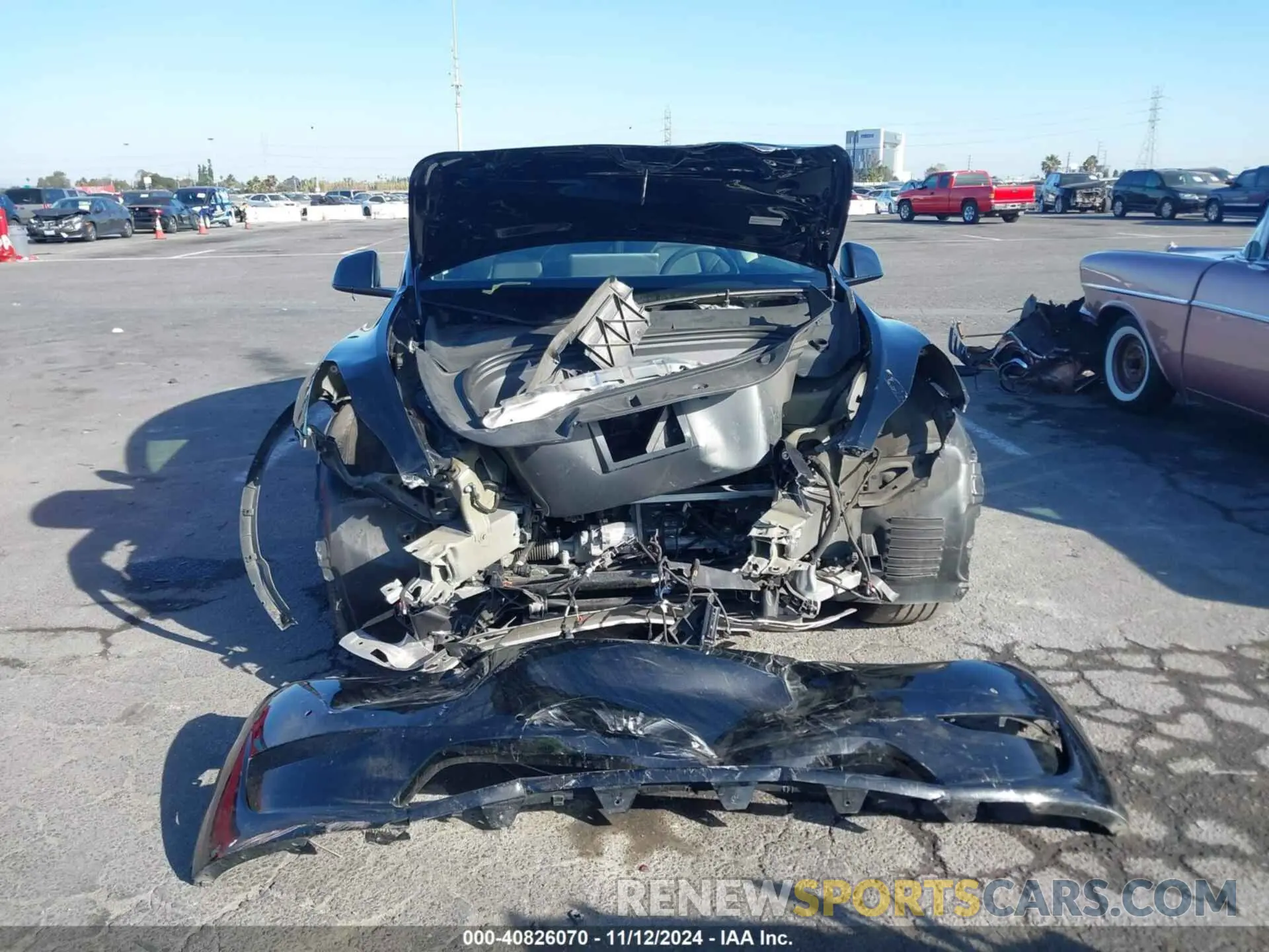 12 Photograph of a damaged car 7SAYGAEE0NF538282 TESLA MODEL Y 2022