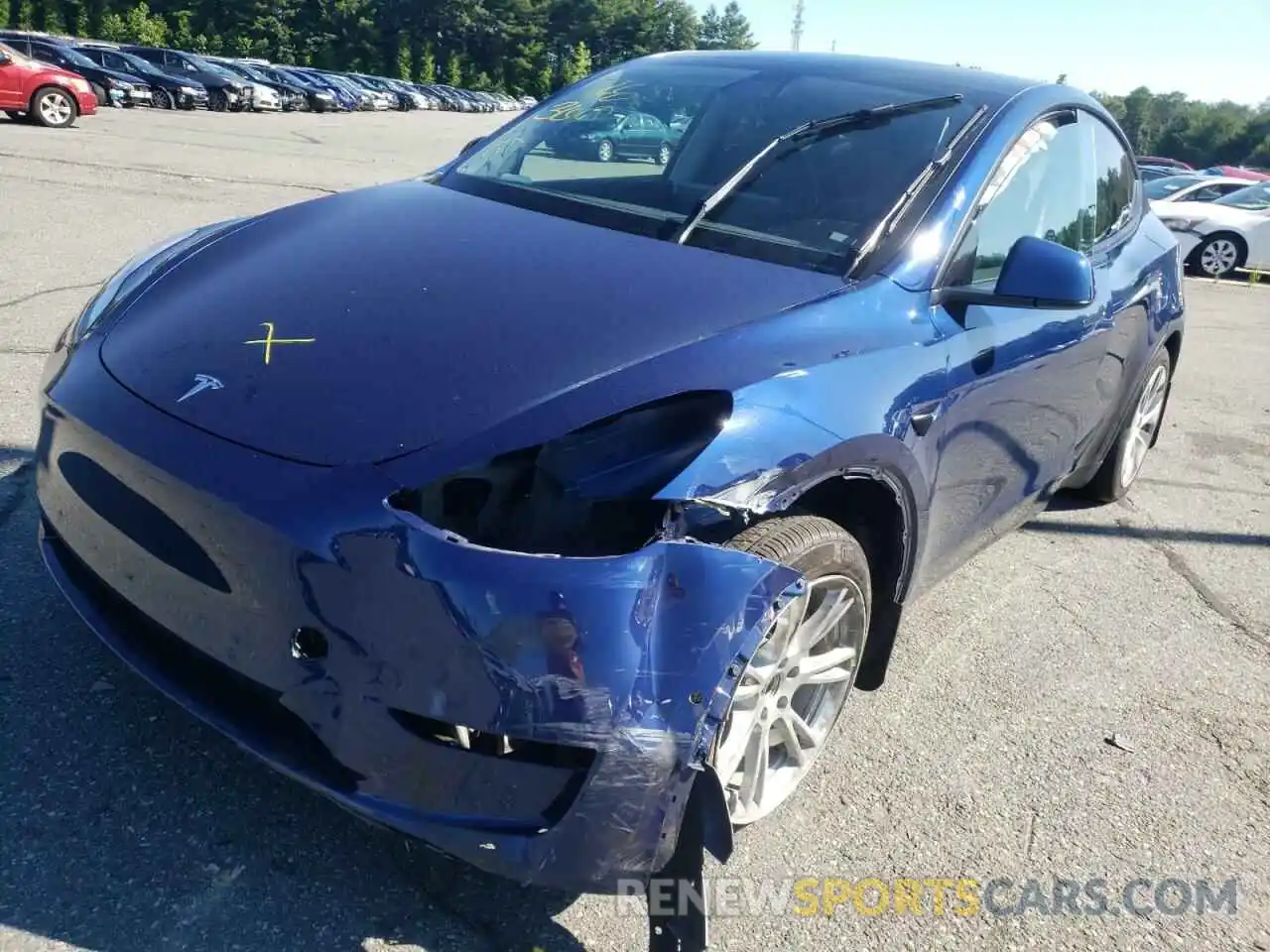 9 Photograph of a damaged car 7SAYGAEE1NF312963 TESLA MODEL Y 2022