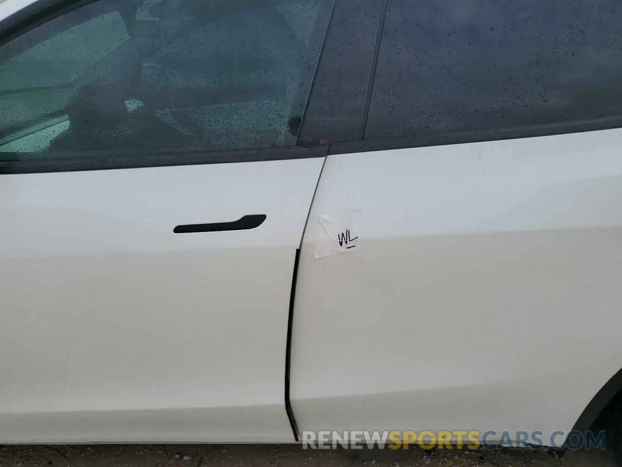 13 Photograph of a damaged car 7SAYGAEE1NF359510 TESLA MODEL Y 2022