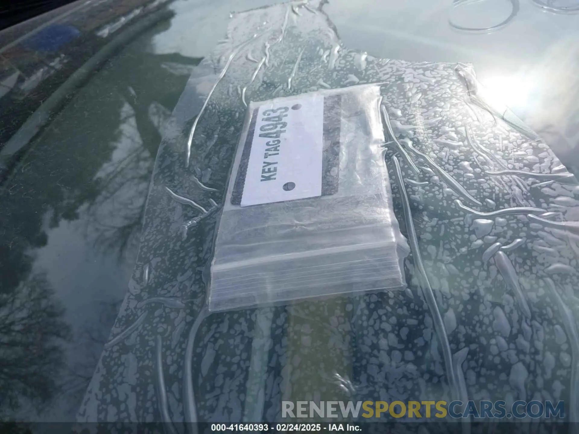 11 Photograph of a damaged car 7SAYGAEE1NF364514 TESLA MODEL Y 2022