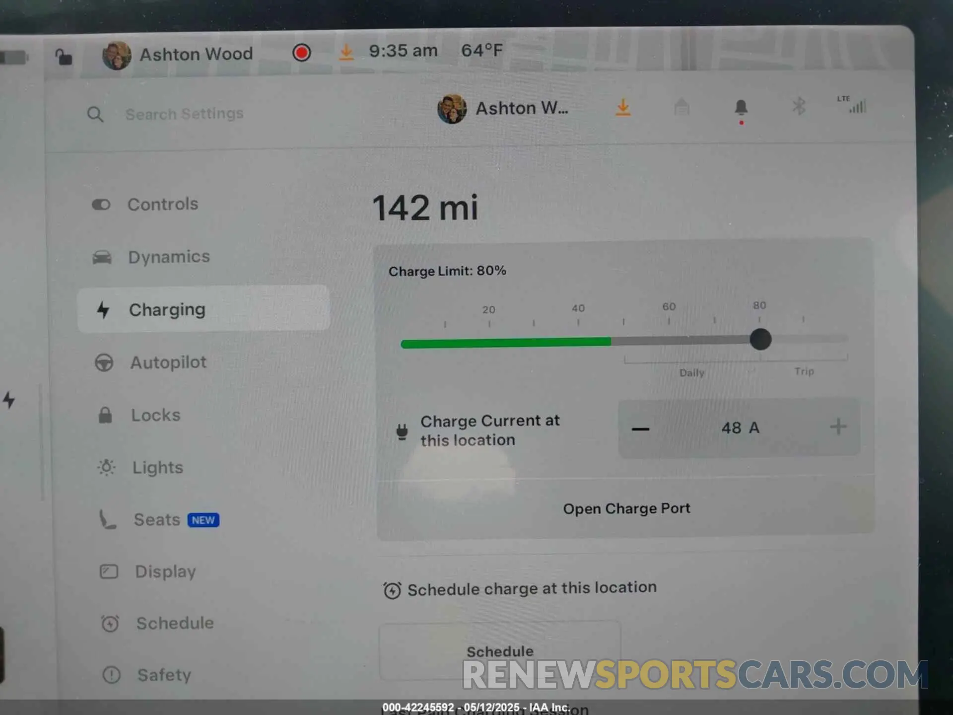 18 Photograph of a damaged car 7SAYGAEE1NF402341 TESLA MODEL Y 2022