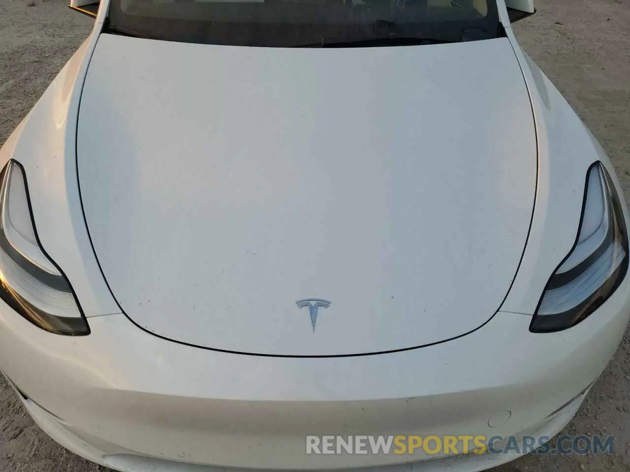 11 Photograph of a damaged car 7SAYGAEE1NF468064 TESLA MODEL Y 2022