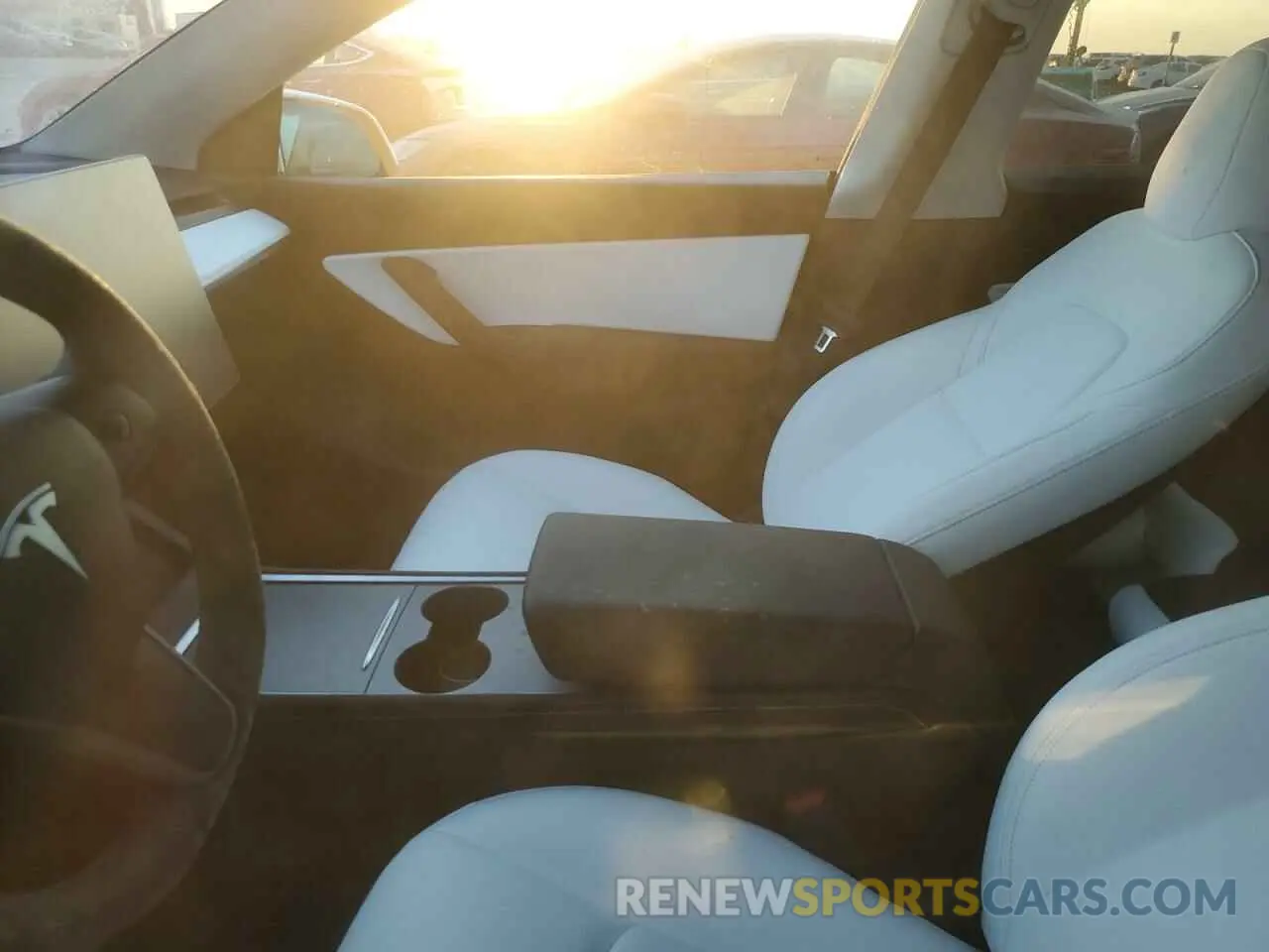 7 Photograph of a damaged car 7SAYGAEE1NF468064 TESLA MODEL Y 2022