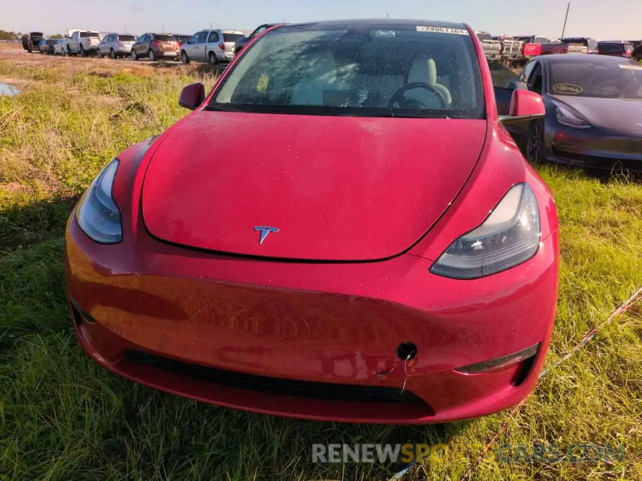5 Photograph of a damaged car 7SAYGAEE1NF538081 TESLA MODEL Y 2022