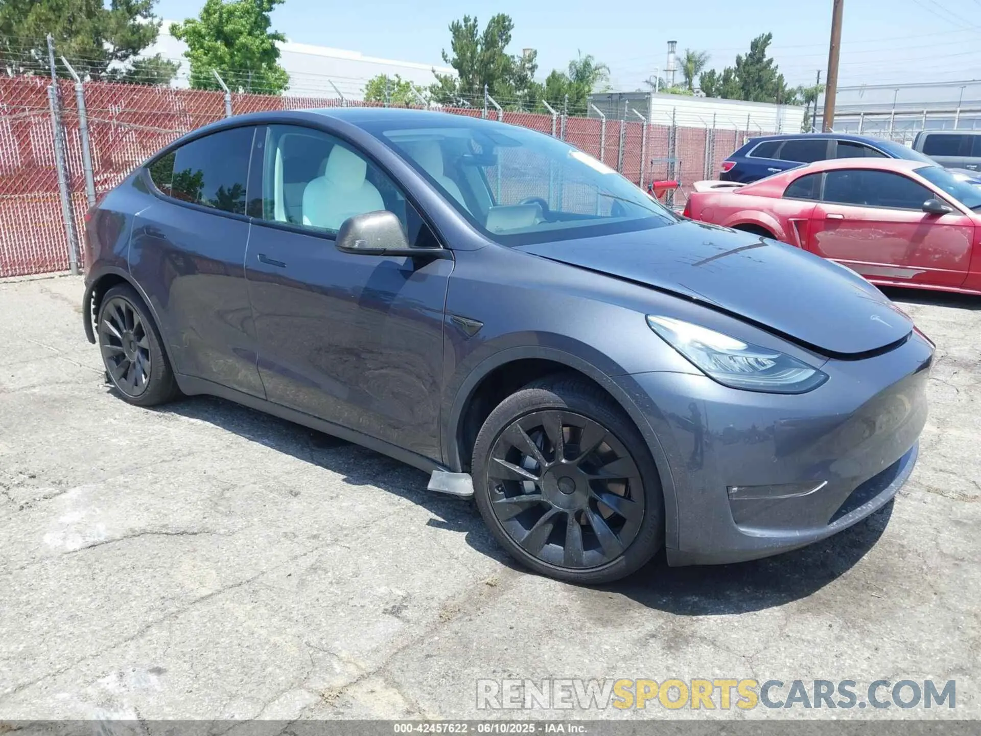 1 Photograph of a damaged car 7SAYGAEE2NF358401 TESLA MODEL Y 2022
