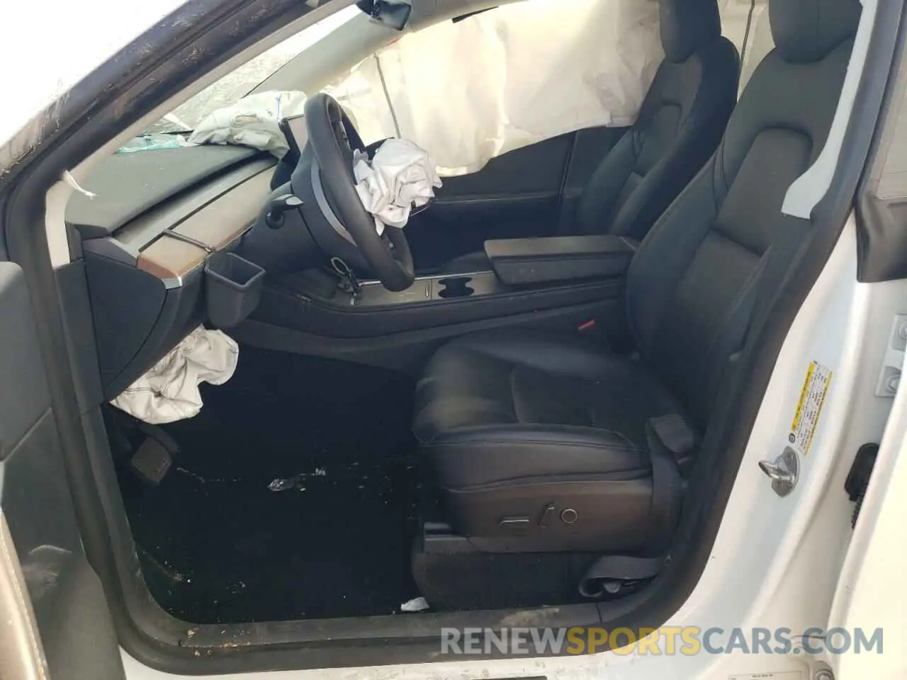 7 Photograph of a damaged car 7SAYGAEE2NF383055 TESLA MODEL Y 2022