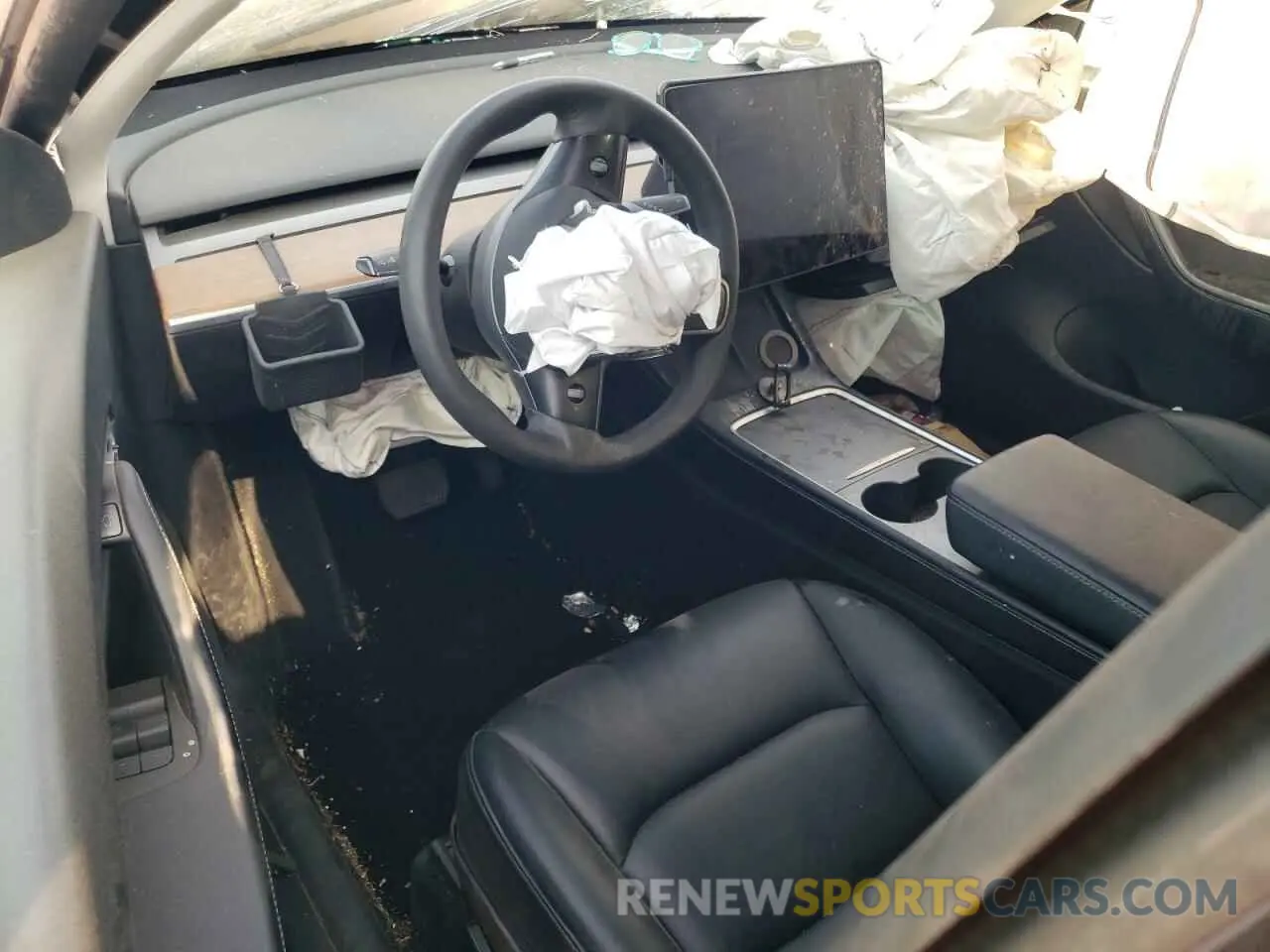 8 Photograph of a damaged car 7SAYGAEE2NF383055 TESLA MODEL Y 2022