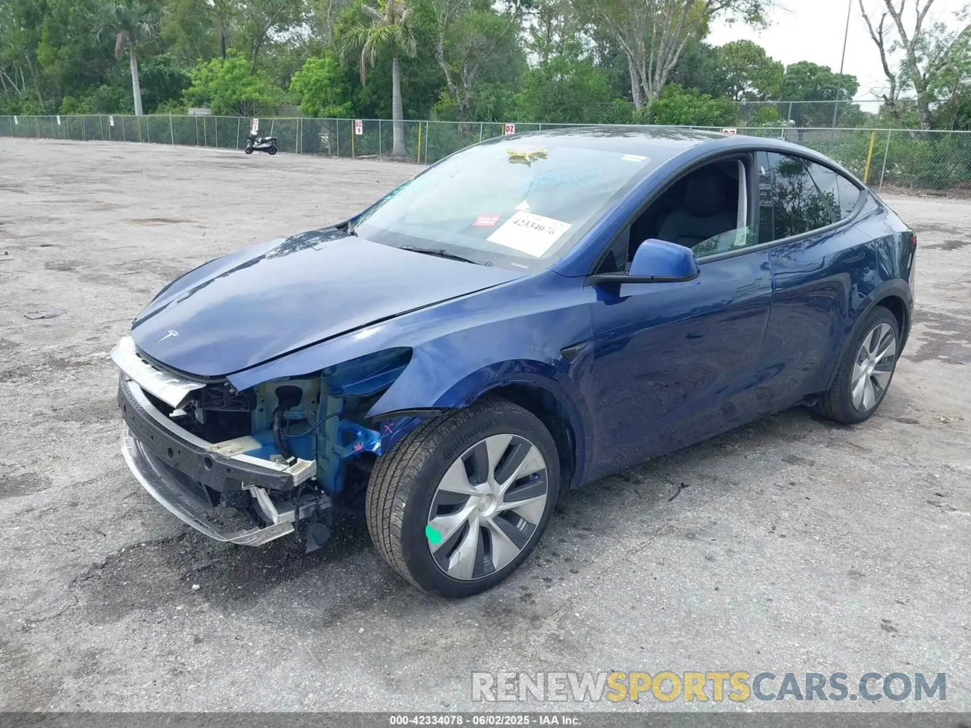 2 Photograph of a damaged car 7SAYGAEE3NF394274 TESLA MODEL Y 2022