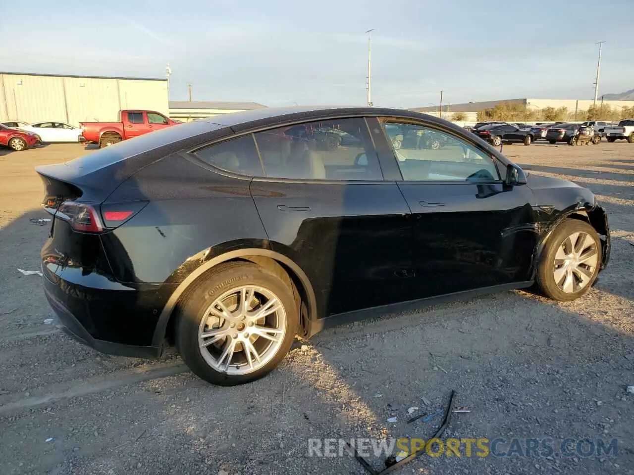 3 Photograph of a damaged car 7SAYGAEE3NF542388 TESLA MODEL Y 2022