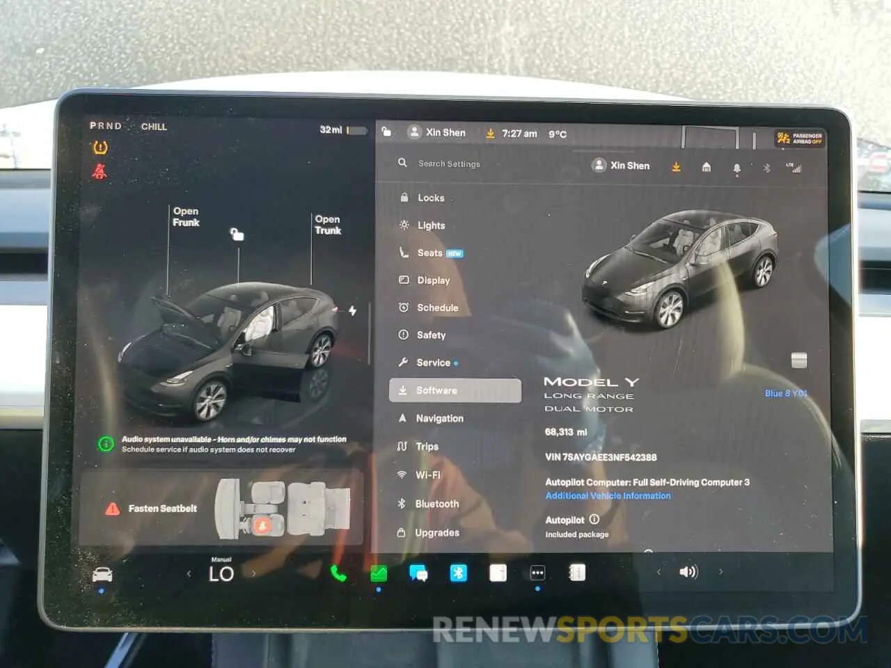 9 Photograph of a damaged car 7SAYGAEE3NF542388 TESLA MODEL Y 2022