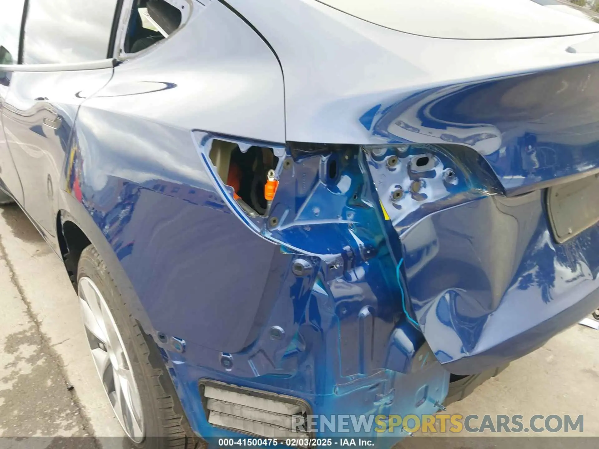 20 Photograph of a damaged car 7SAYGAEE3NF573141 TESLA MODEL Y 2022