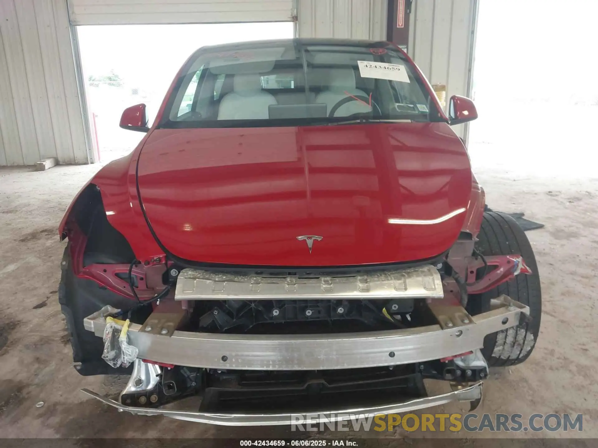 6 Photograph of a damaged car 7SAYGAEE4NF309961 TESLA MODEL Y 2022