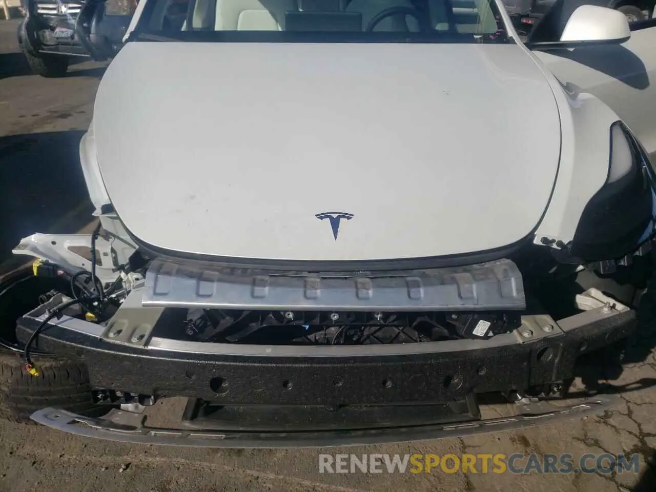 11 Photograph of a damaged car 7SAYGAEE4NF521288 TESLA MODEL Y 2022