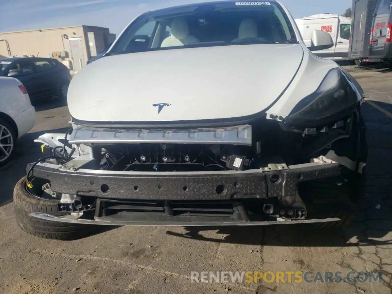 5 Photograph of a damaged car 7SAYGAEE4NF521288 TESLA MODEL Y 2022
