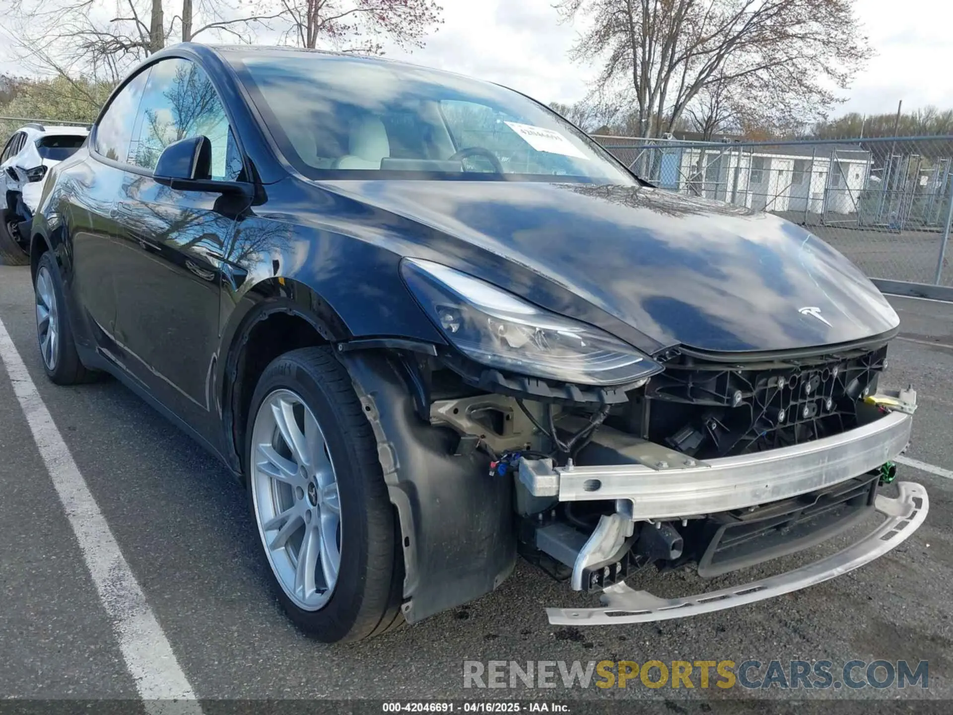 1 Photograph of a damaged car 7SAYGAEE4NF522330 TESLA MODEL Y 2022