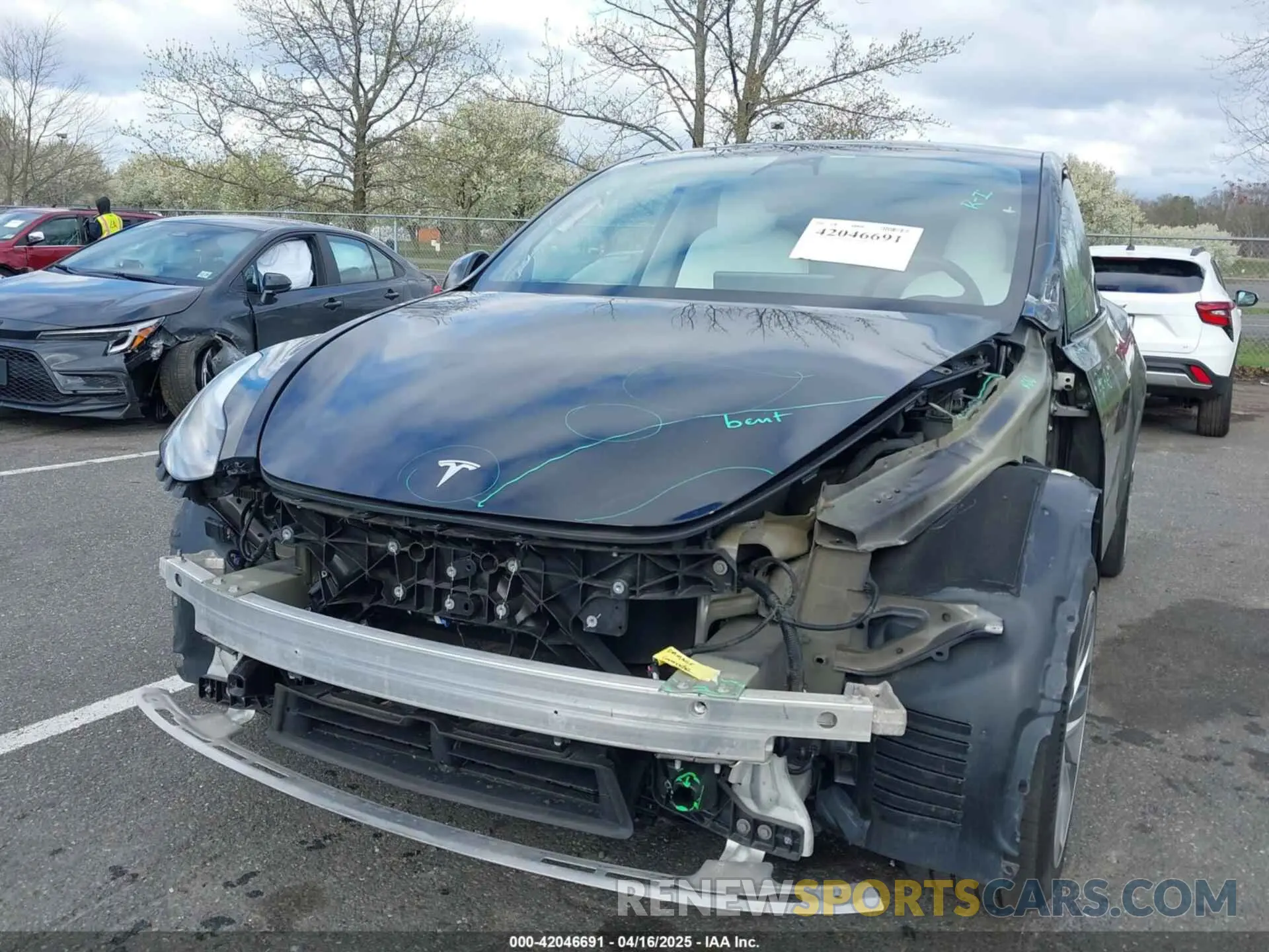 6 Photograph of a damaged car 7SAYGAEE4NF522330 TESLA MODEL Y 2022