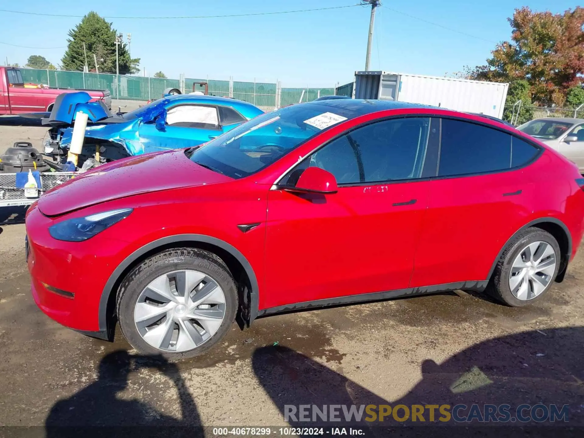 15 Photograph of a damaged car 7SAYGAEE4NF534591 TESLA MODEL Y 2022