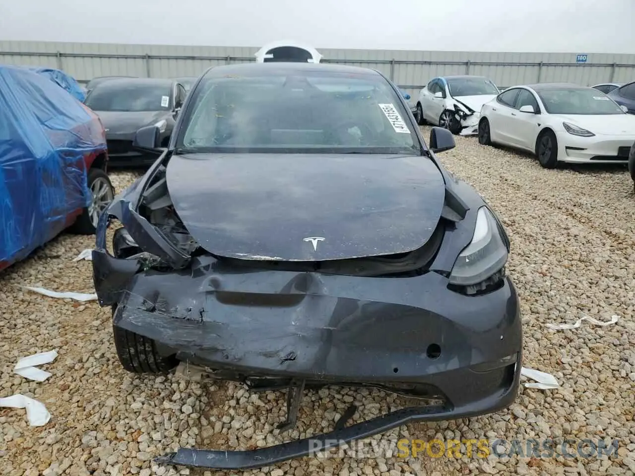 5 Photograph of a damaged car 7SAYGAEE4NF543503 TESLA MODEL Y 2022