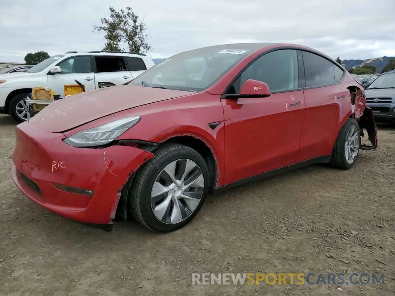 1 Photograph of a damaged car 7SAYGAEE4NF570653 TESLA MODEL Y 2022