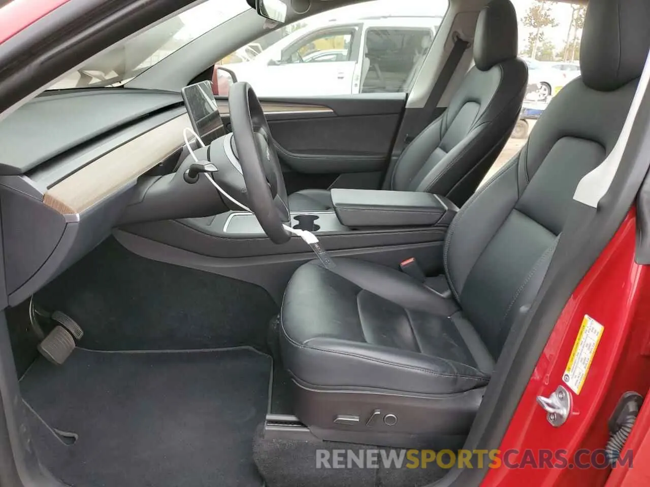 7 Photograph of a damaged car 7SAYGAEE4NF570653 TESLA MODEL Y 2022