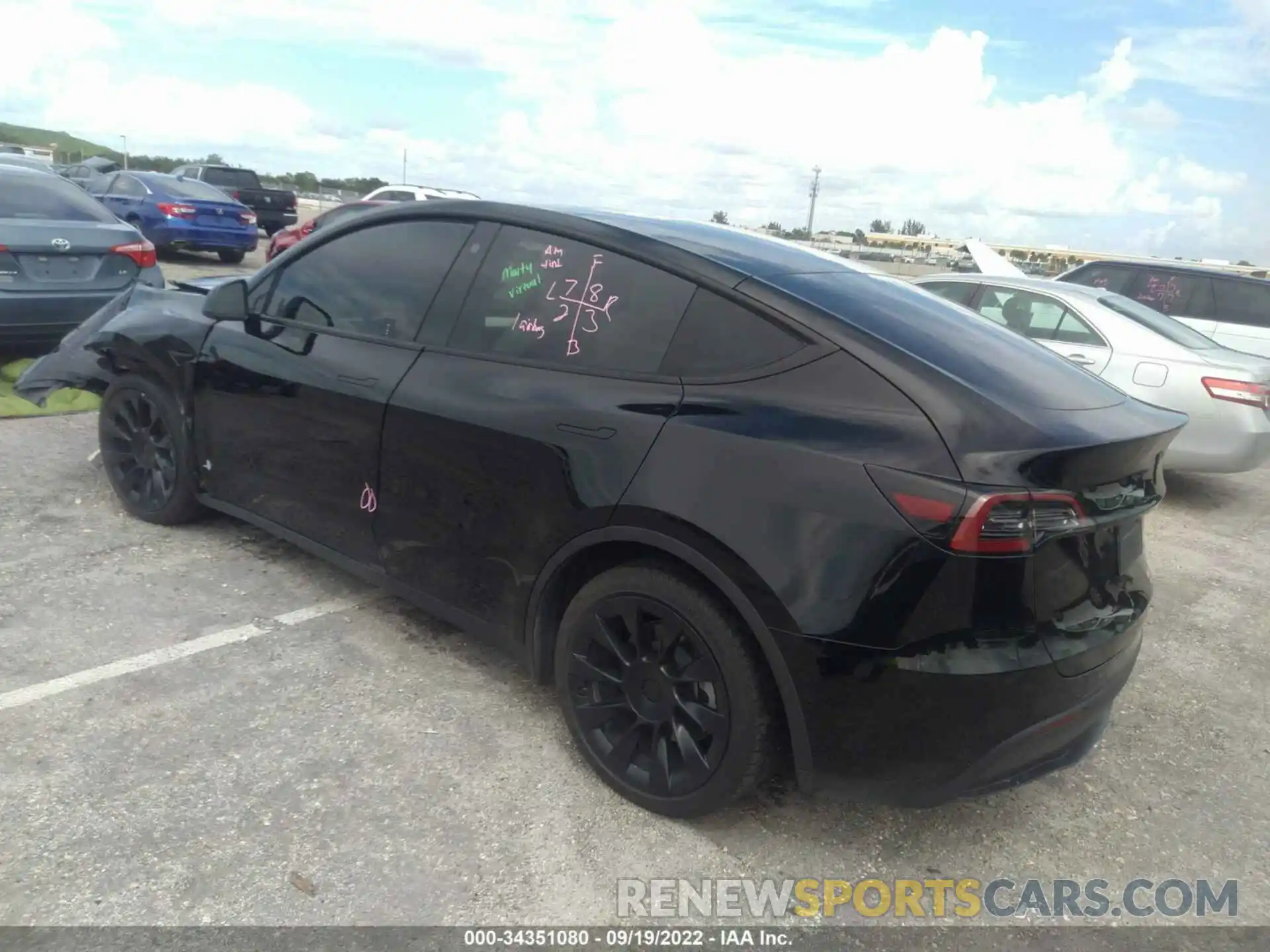 3 Photograph of a damaged car 7SAYGAEE5NF309094 TESLA MODEL Y 2022