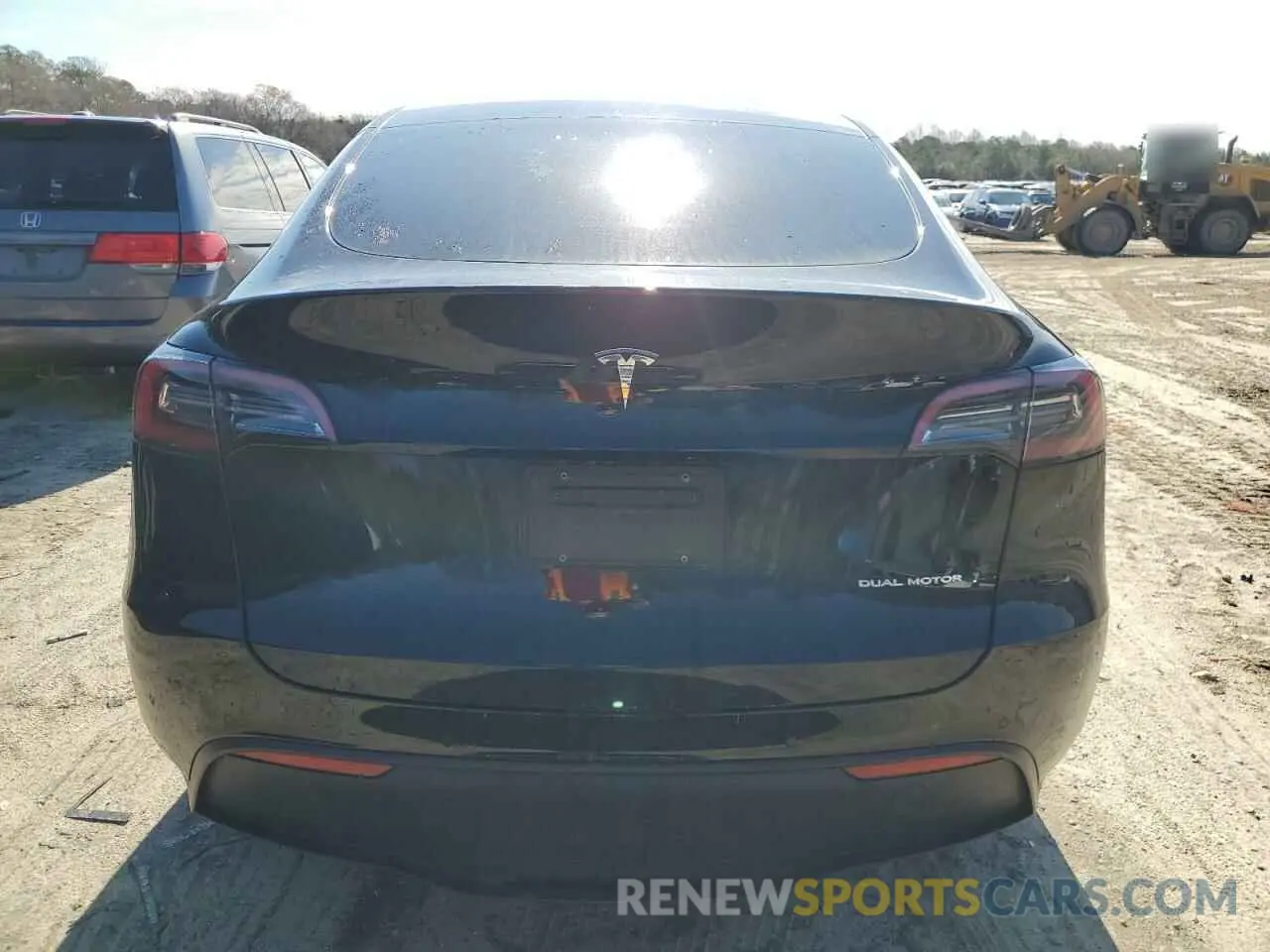 6 Photograph of a damaged car 7SAYGAEE5NF378867 TESLA MODEL Y 2022