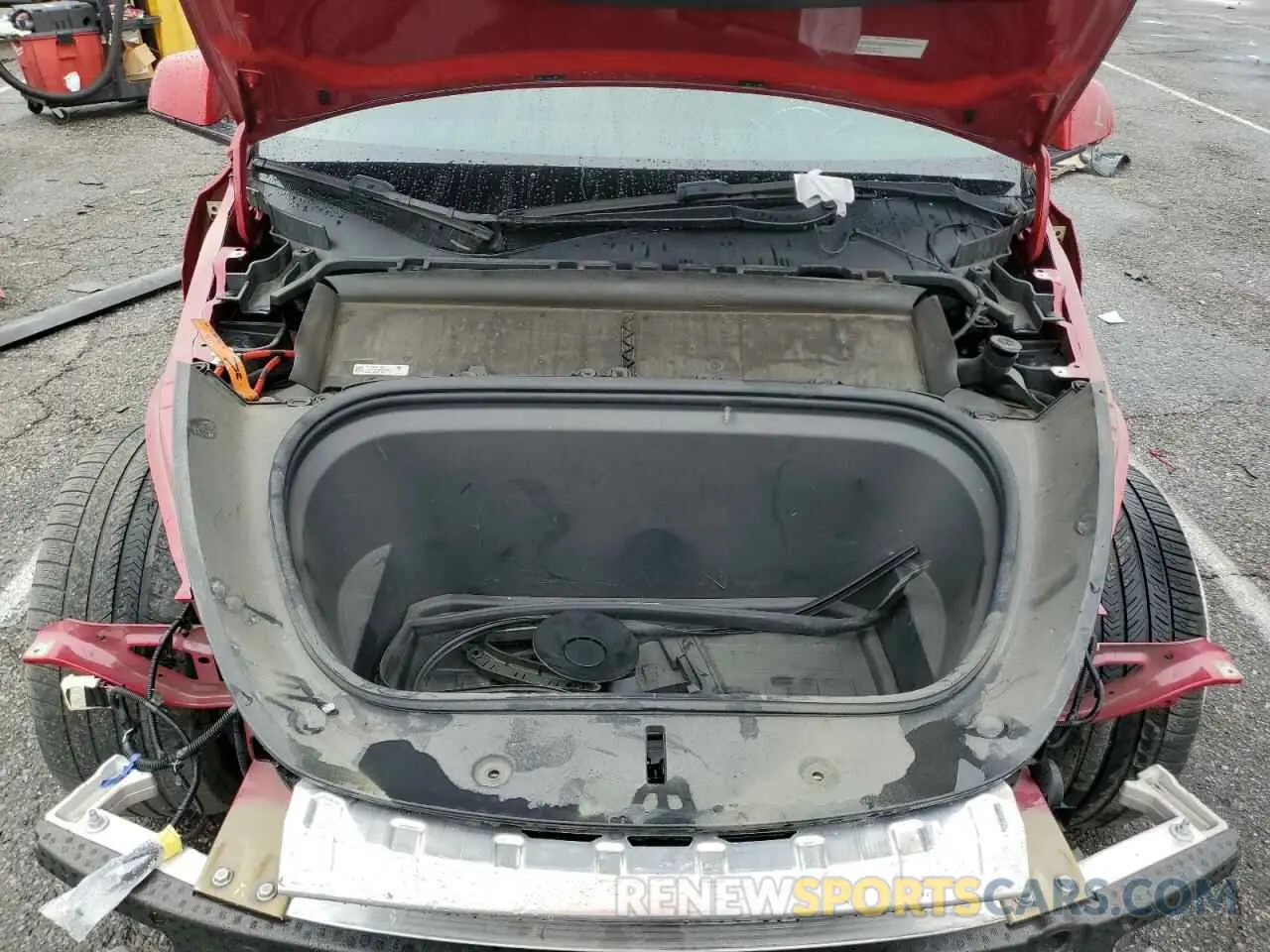 12 Photograph of a damaged car 7SAYGAEE6NF348163 TESLA MODEL Y 2022
