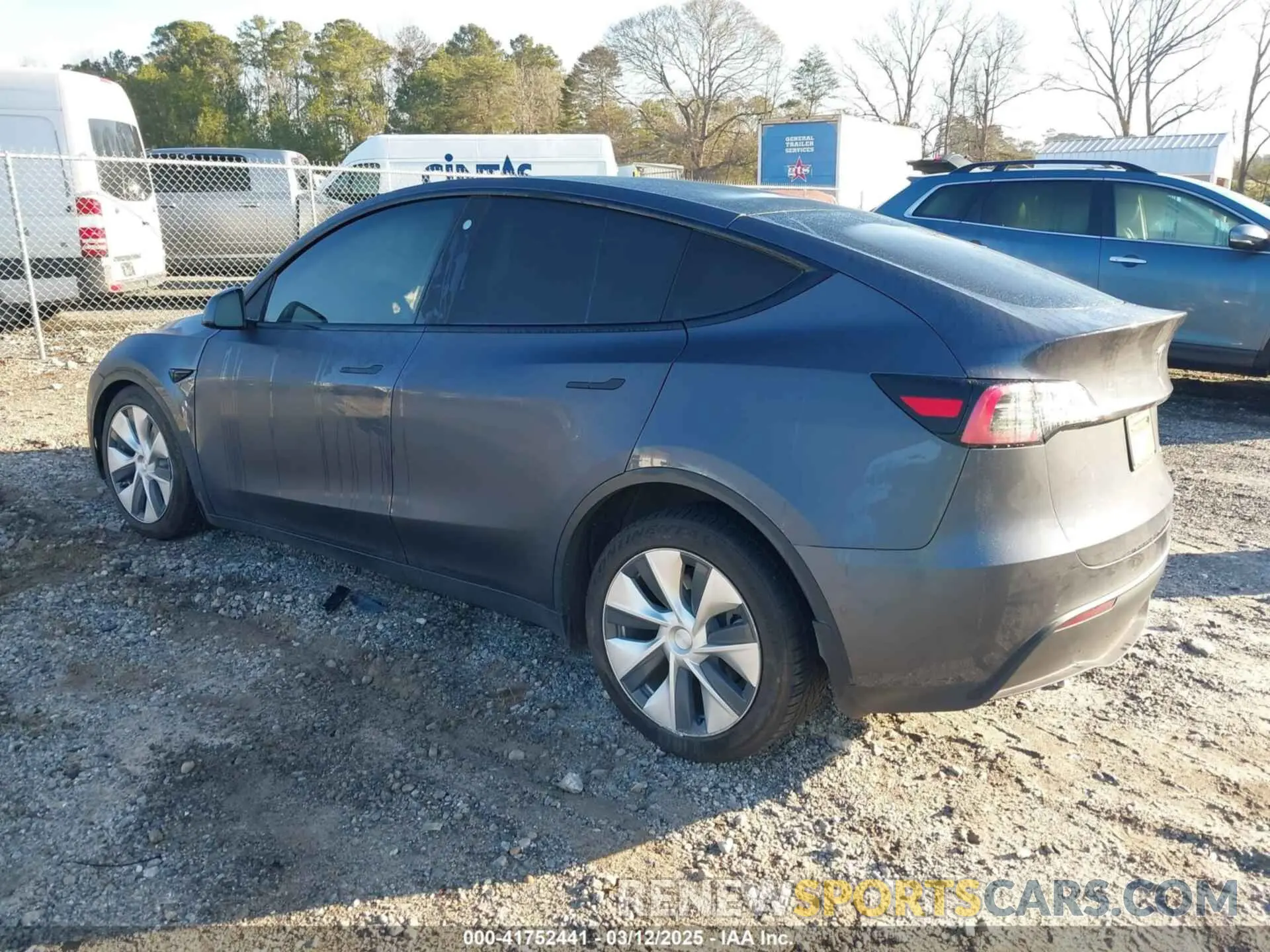 3 Photograph of a damaged car 7SAYGAEE6NF361883 TESLA MODEL Y 2022