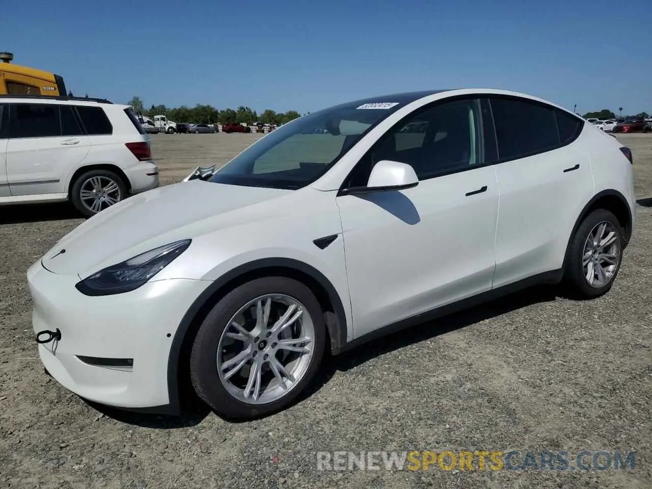 1 Photograph of a damaged car 7SAYGAEE6NF492070 TESLA MODEL Y 2022