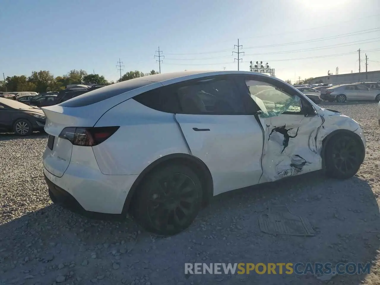 3 Photograph of a damaged car 7SAYGAEE6NF505383 TESLA MODEL Y 2022