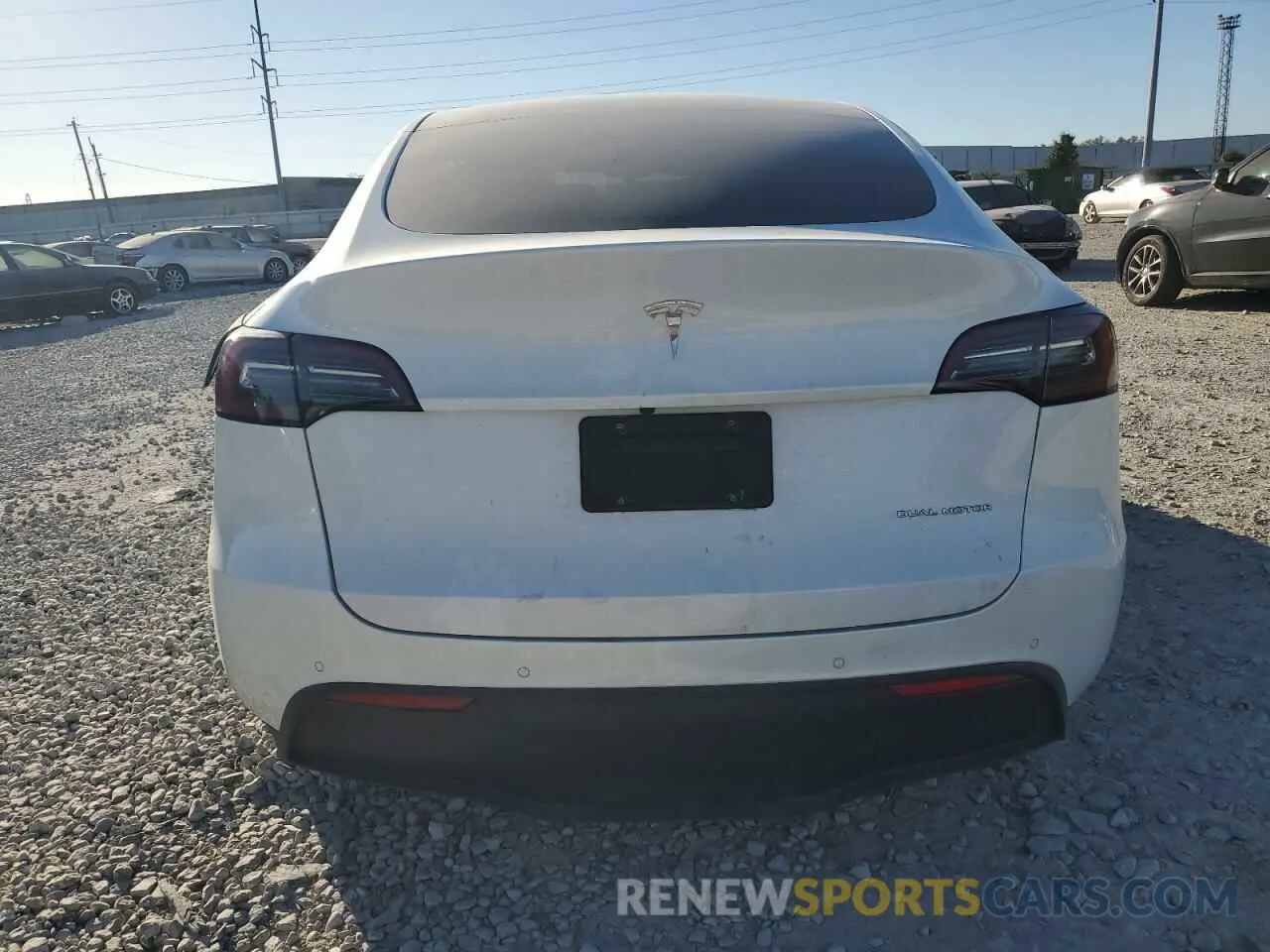 6 Photograph of a damaged car 7SAYGAEE6NF505383 TESLA MODEL Y 2022