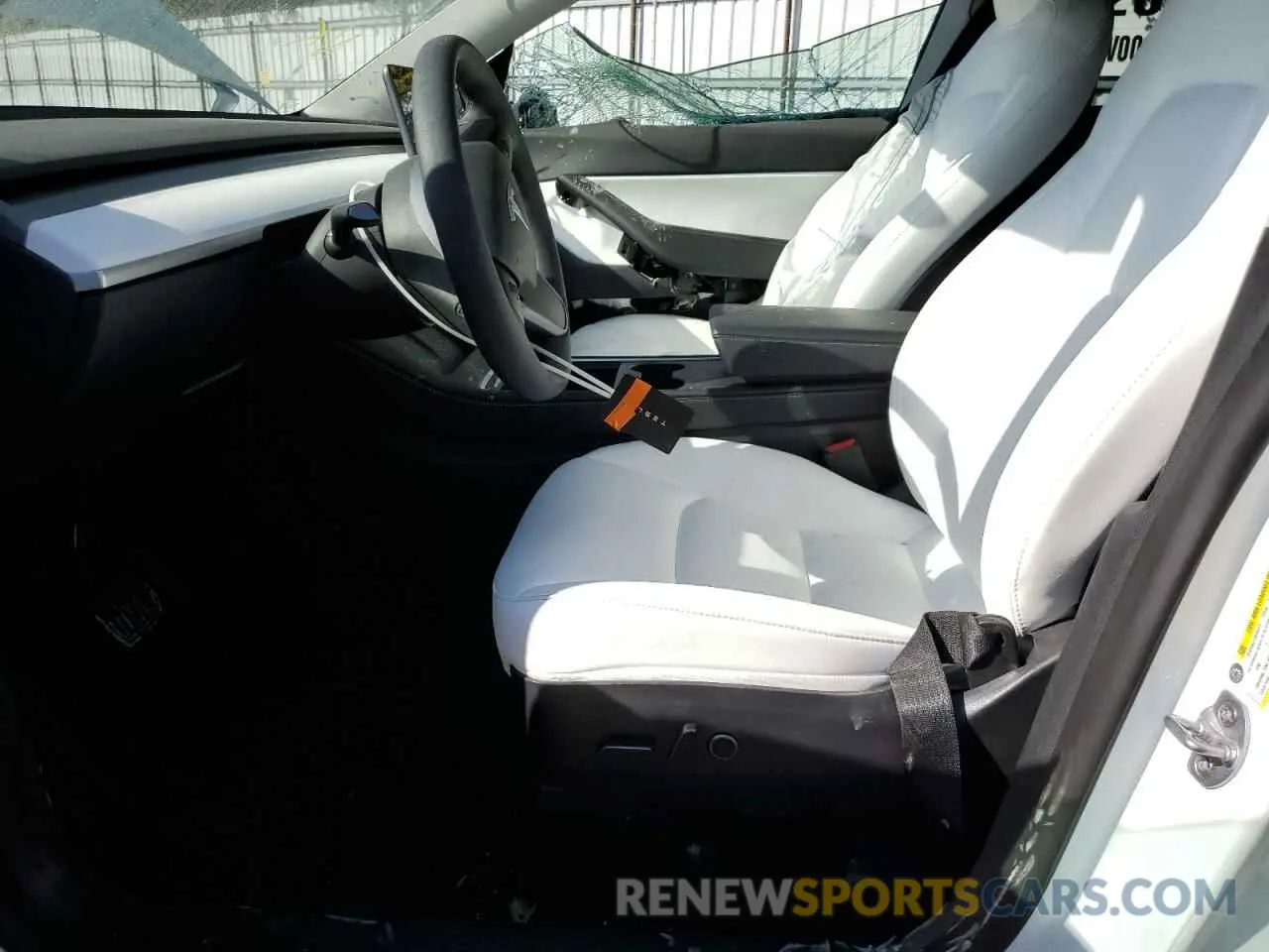 7 Photograph of a damaged car 7SAYGAEE6NF505383 TESLA MODEL Y 2022