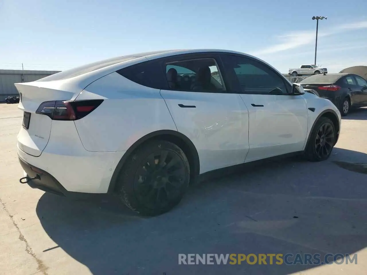 3 Photograph of a damaged car 7SAYGAEE6NF506405 TESLA MODEL Y 2022