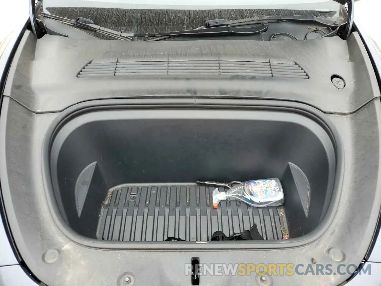 11 Photograph of a damaged car 7SAYGAEE6NF523835 TESLA MODEL Y 2022