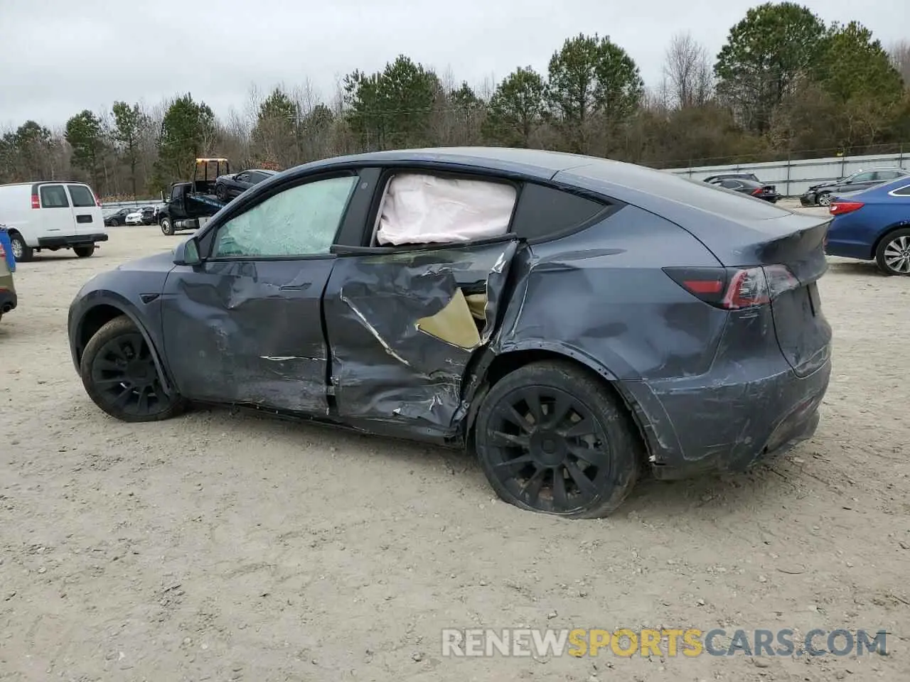 2 Photograph of a damaged car 7SAYGAEE6NF523835 TESLA MODEL Y 2022