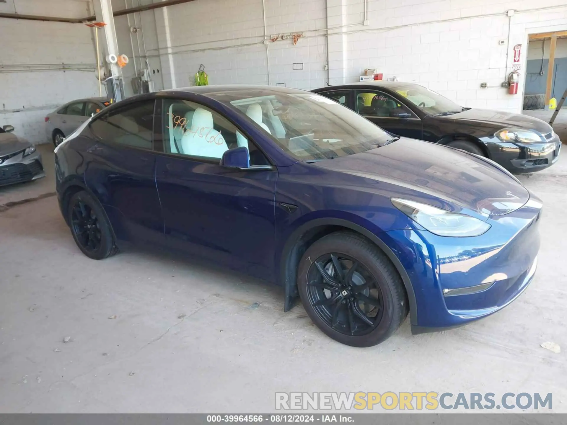 1 Photograph of a damaged car 7SAYGAEE6NF524256 TESLA MODEL Y 2022