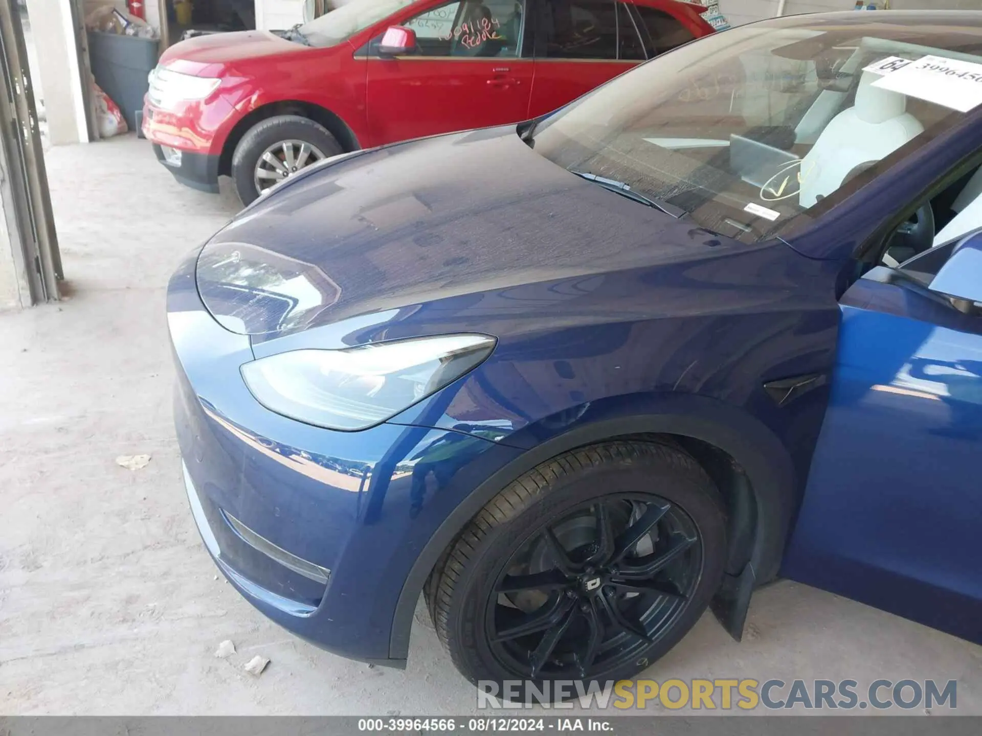 10 Photograph of a damaged car 7SAYGAEE6NF524256 TESLA MODEL Y 2022