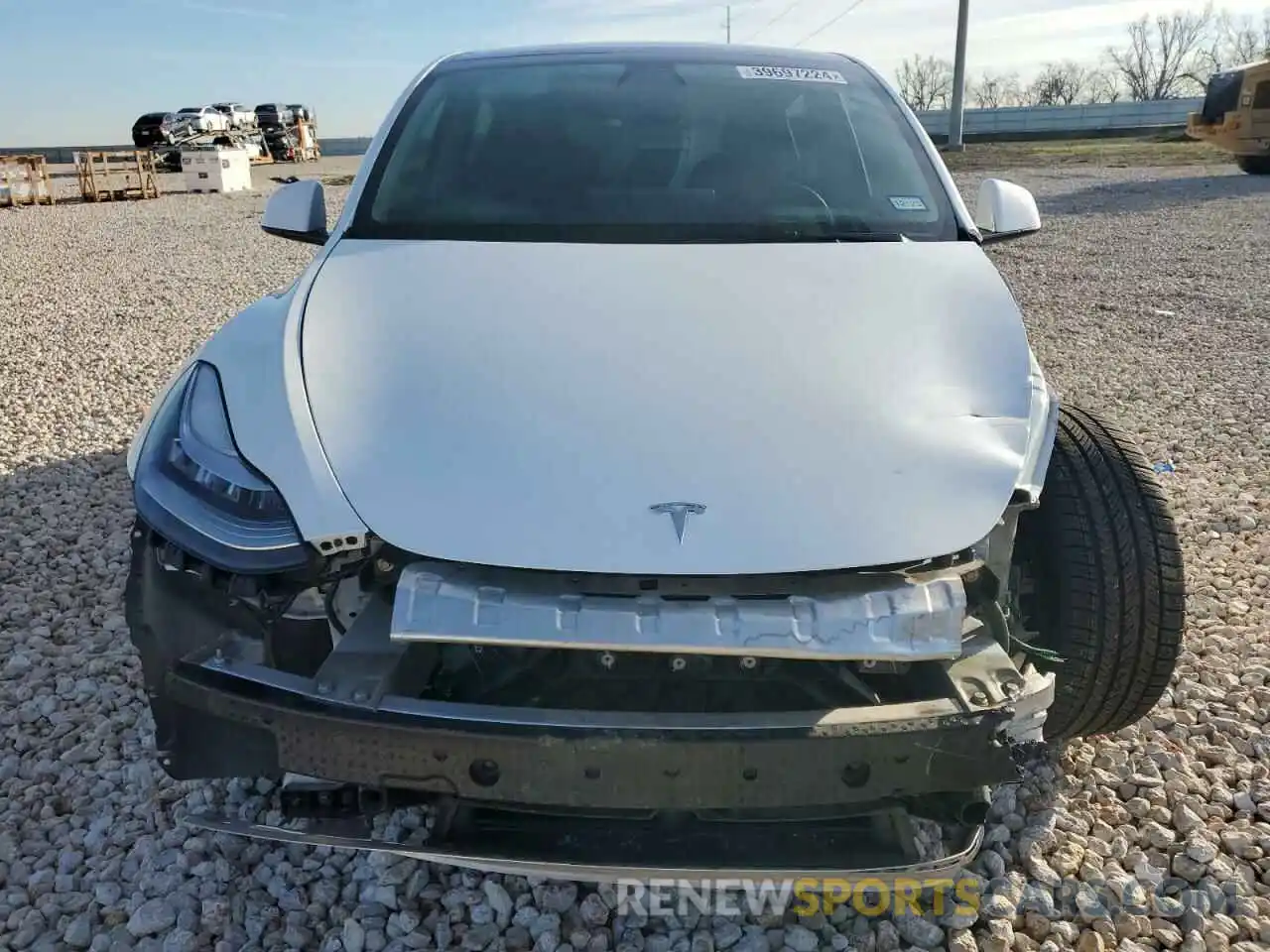 5 Photograph of a damaged car 7SAYGAEE7NF336216 TESLA MODEL Y 2022