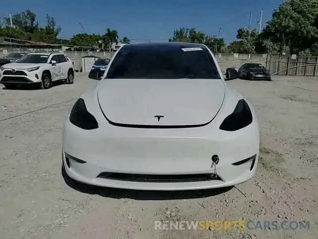 13 Photograph of a damaged car 7SAYGAEE7NF348088 TESLA MODEL Y 2022