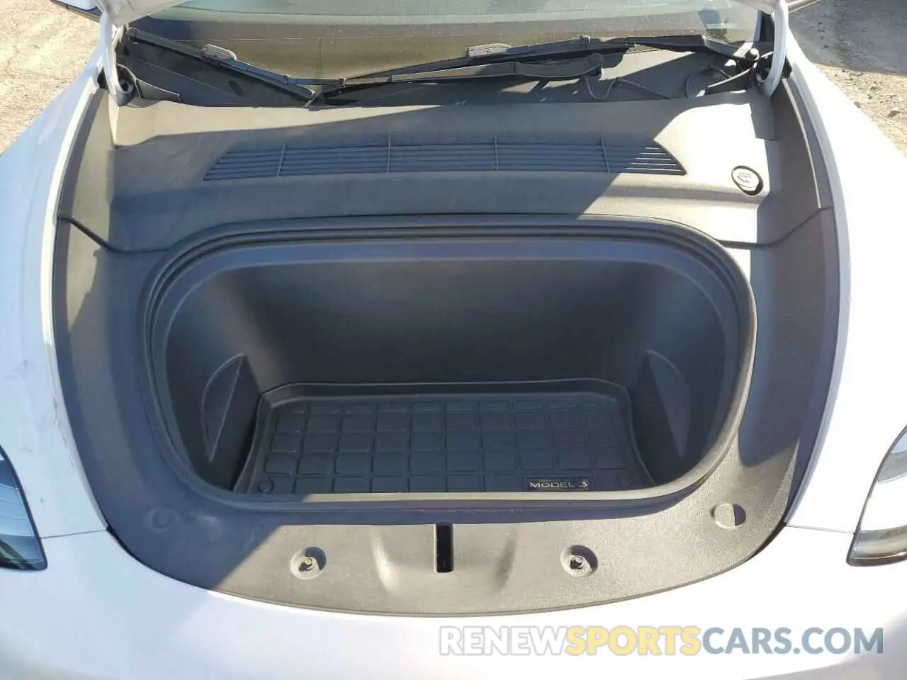 12 Photograph of a damaged car 7SAYGAEE7NF429253 TESLA MODEL Y 2022