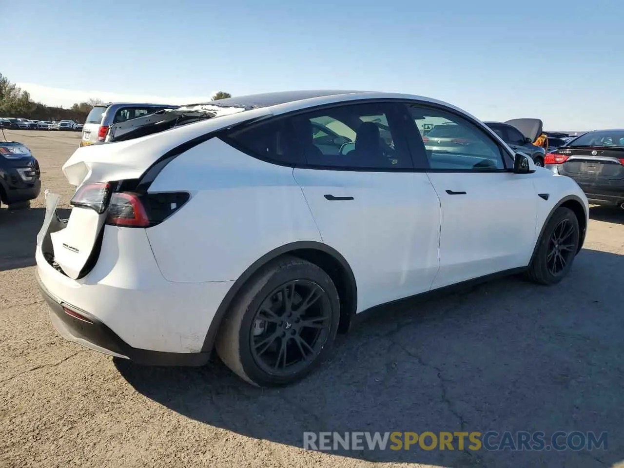 3 Photograph of a damaged car 7SAYGAEE7NF429253 TESLA MODEL Y 2022