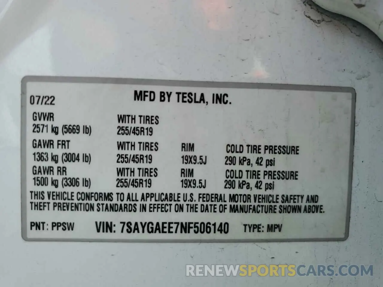 13 Photograph of a damaged car 7SAYGAEE7NF506140 TESLA MODEL Y 2022