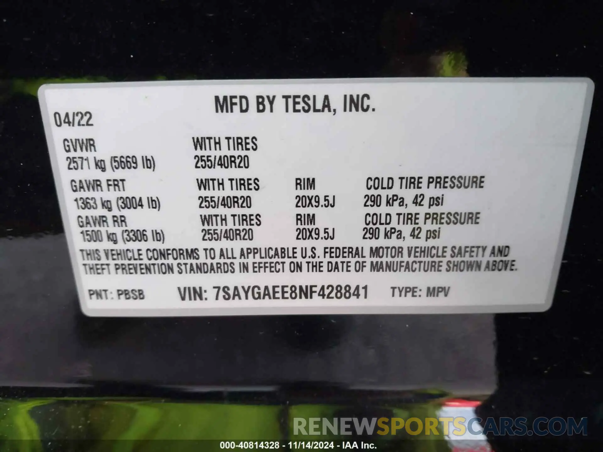 9 Photograph of a damaged car 7SAYGAEE8NF428841 TESLA MODEL Y 2022