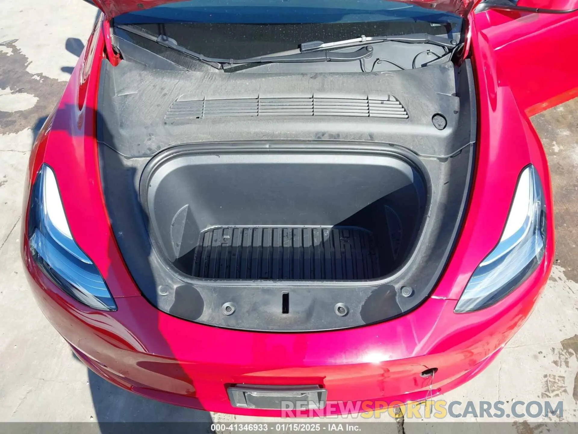 10 Photograph of a damaged car 7SAYGAEE8NF506843 TESLA MODEL Y 2022