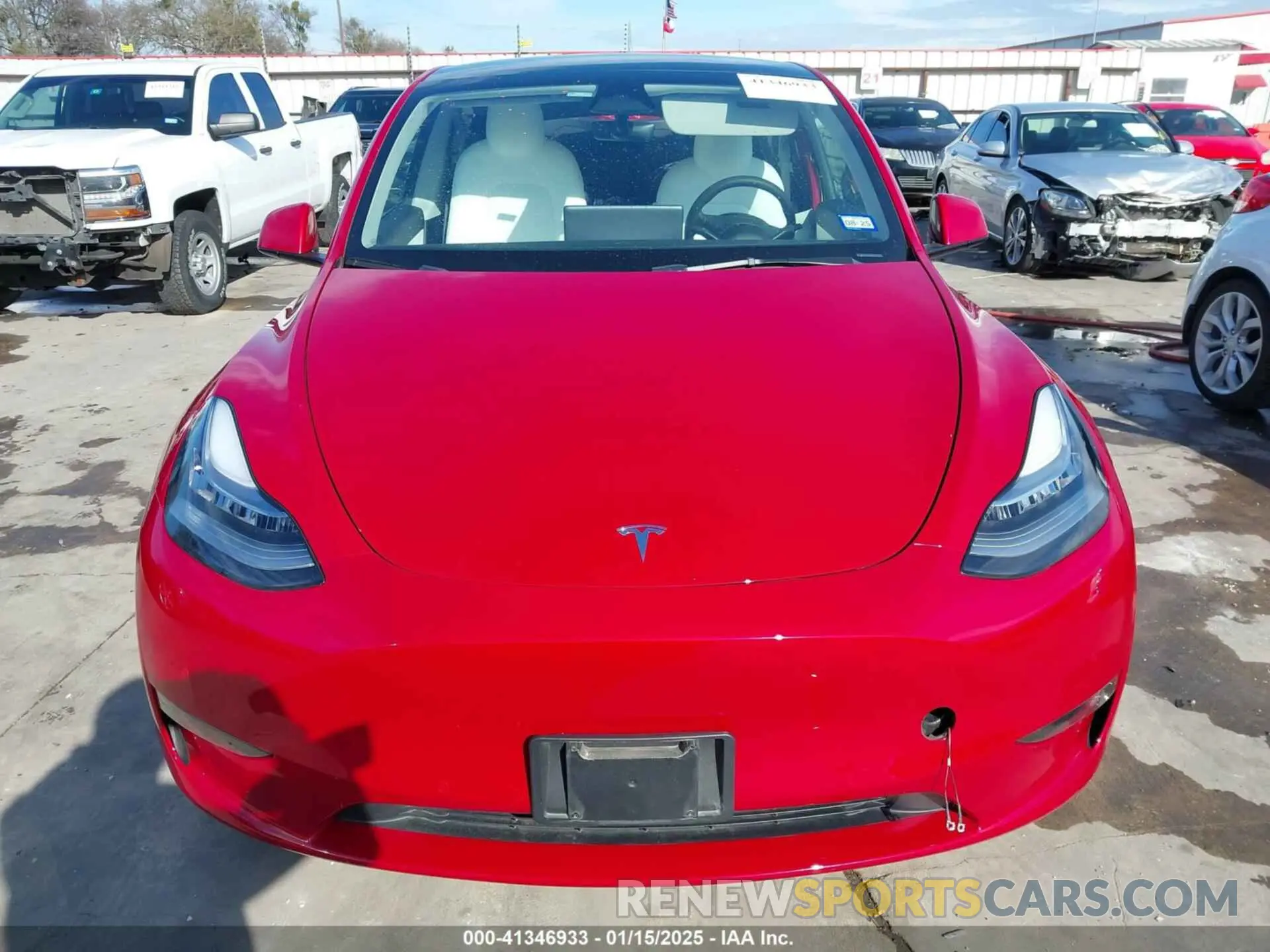 12 Photograph of a damaged car 7SAYGAEE8NF506843 TESLA MODEL Y 2022
