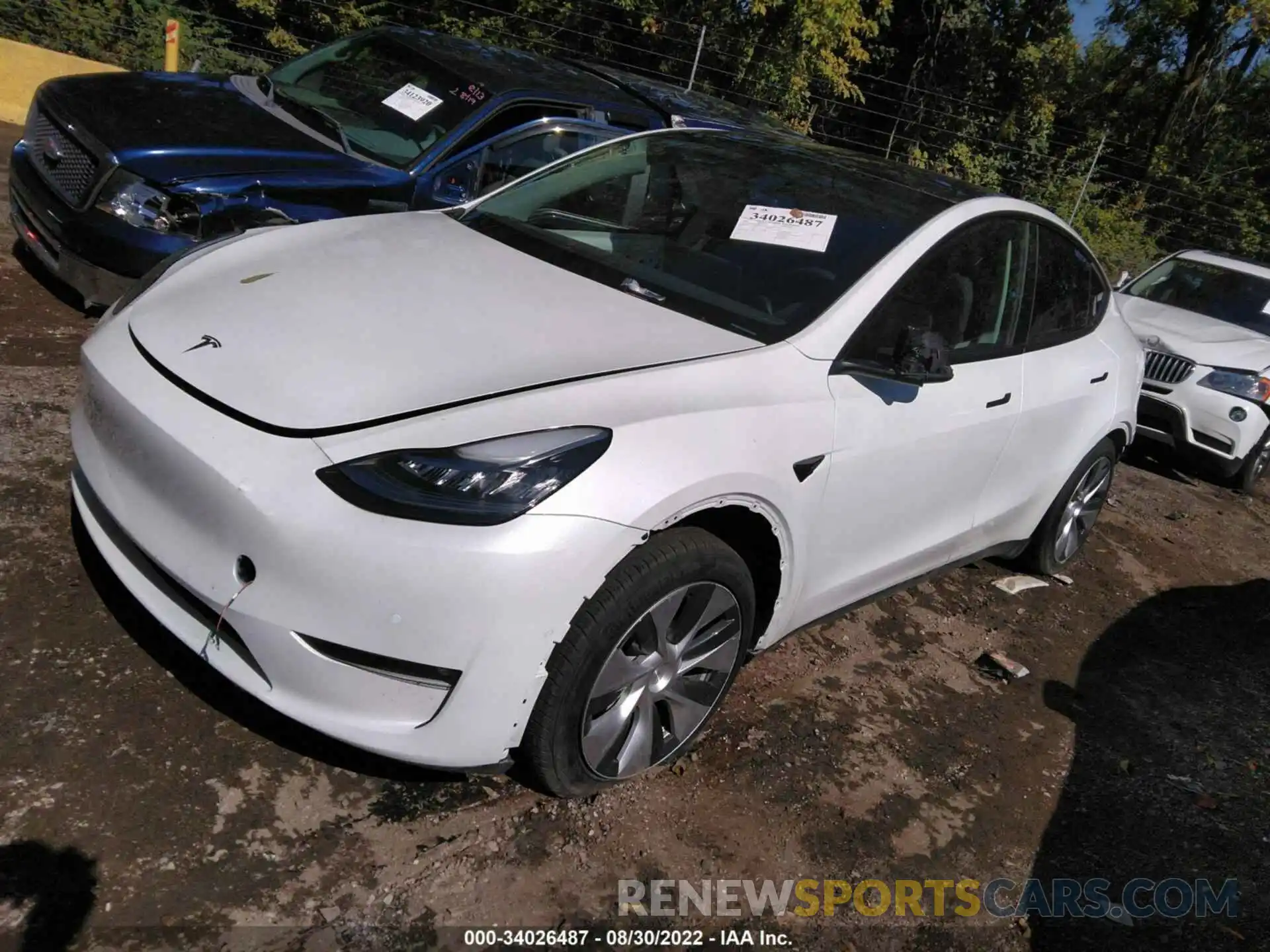 2 Photograph of a damaged car 7SAYGAEE9NF335861 TESLA MODEL Y 2022